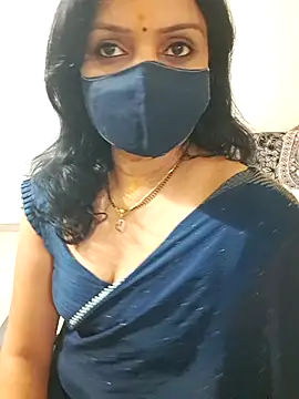 Snapshot of khushikhushi chatting on 02-07-25, 05:18 khushikhushi online show from 02-07-25, 05:18