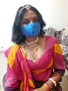 Snapshot of khushikhushi chatting on 09-30-25, 08:36 khushikhushi online show from 09-30-25, 08:36