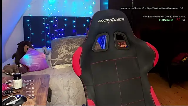 Lisaonthemoon online show from 03-17-26, 08:45