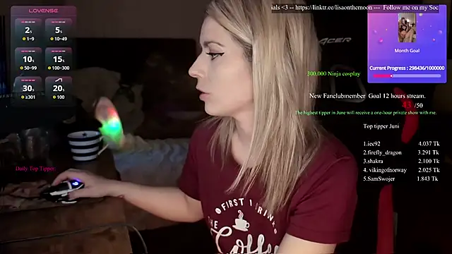 Lisaonthemoon online show from 06-17-26, 02:18