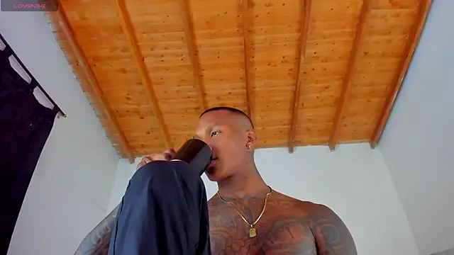 esteveen ortegas  online show from 04-14-26, 09:15