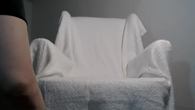 Lily 0000 online show from 12-12-24, 05:48