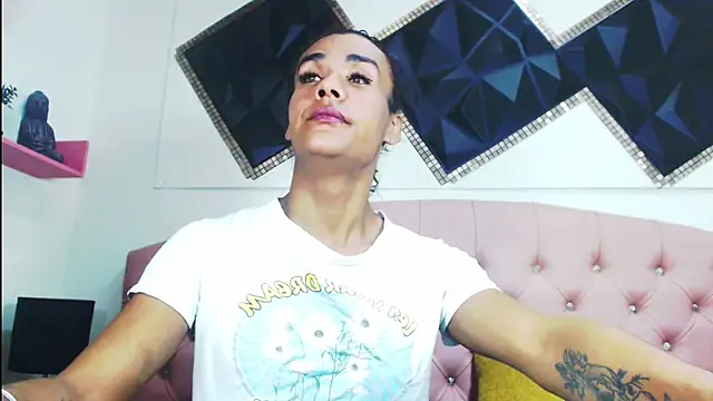 andrea safeira doll online show from 09-21-25, 11:39