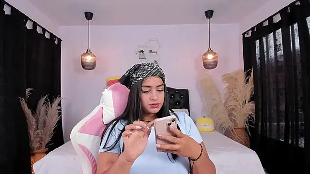 GabyRhodes online show from 02-22-25, 07:58