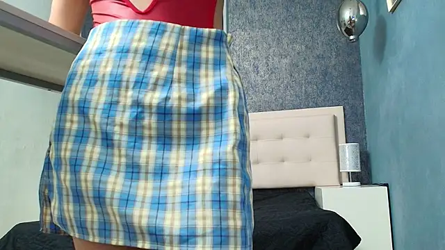 Cloeandtyfanny online show from 12-13-25, 09:09