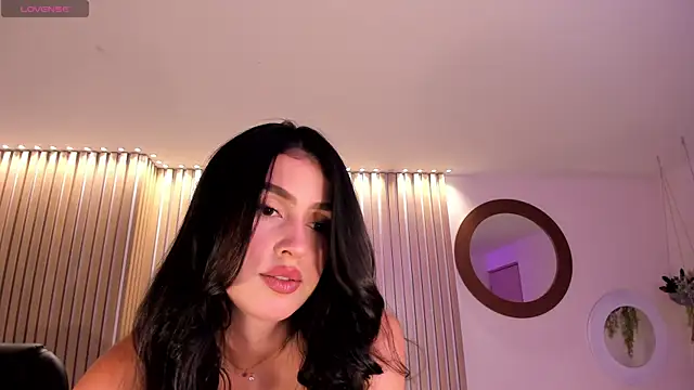 PaulinaSantos  online show from 10-01-25, 07:20