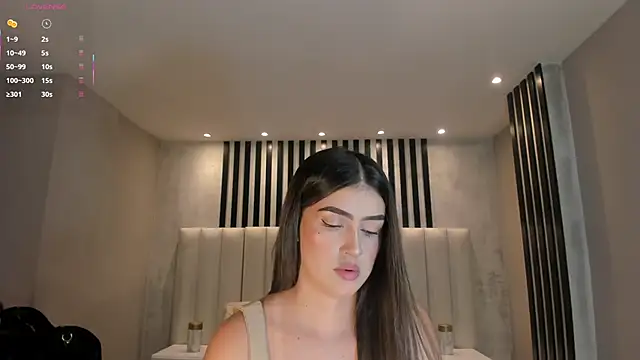 PaulinaSantos  online show from 02-25-26, 07:34