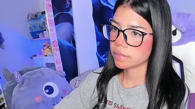 Snapshot of cutestephuwu chatting on 02-19-25, 07:39 cutestephuwu online show from 02-19-25, 07:39