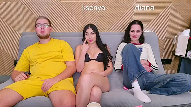 Ksenny online show from 11-12-25, 05:35