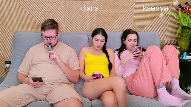 Ksenny online show from 03-13-26, 04:19