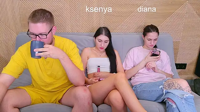 Ksenny online show from 05-23-26, 05:34