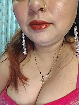 Snapshot of Dianaa9 chatting on 04-27-26, 03:32 Dianaa9 online show from 04-27-26, 03:32