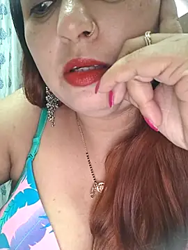 Snapshot of Dianaa9 chatting on 05-13-26, 09:55 Dianaa9 online show from 05-13-26, 09:55