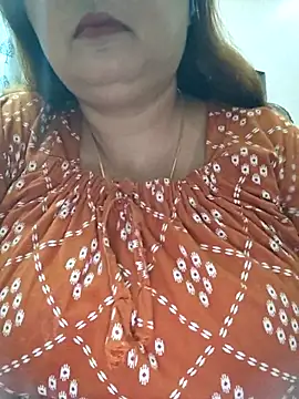 Snapshot of Dianaa9 chatting on 06-06-26, 07:46 Dianaa9 online show from 06-06-26, 07:46