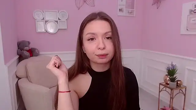 LucySkilar online show from 12-02-24, 06:41