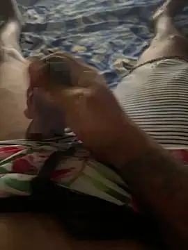 mfloressd14 online show from 09-26-25, 07:29