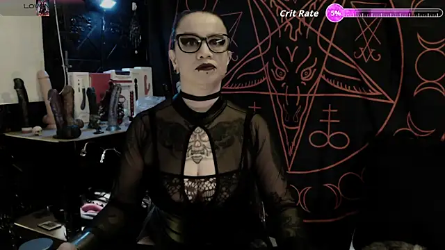 Evil Queen 666 online show from 02-28-26, 06:36