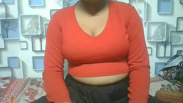 Snapshot of Sexy_rosyyyy chatting on 12-06-24, 03:08 Sexy rosyyyy online show from 12-06-24, 03:08