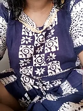 Snapshot of Sexy_rosyyyy chatting on 11-01-25, 02:57 Sexy rosyyyy online show from 11-01-25, 02:57