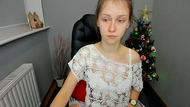 AfinaCutie online show from 01-13-25, 02:11