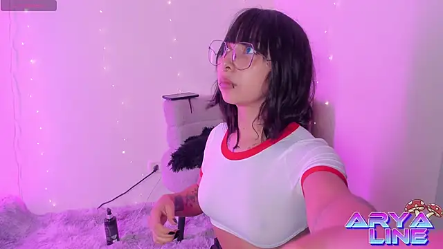 arysUwU online show from 05-23-26, 01:11