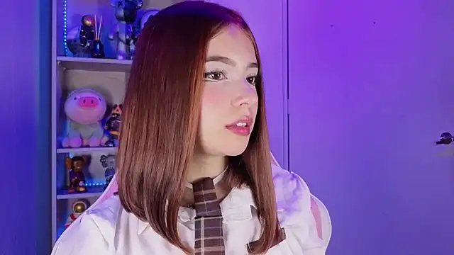 EmilyMiller  online show from 11-06-25, 04:08