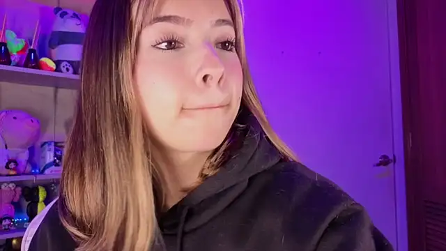 EmilyMiller  online show from 02-24-26, 02:37