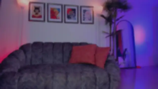 Taylor  foxxx online show from 11-25-25, 06:02