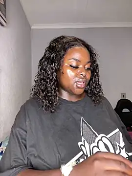 Honeycoco0211 online show from 11-27-25, 08:33