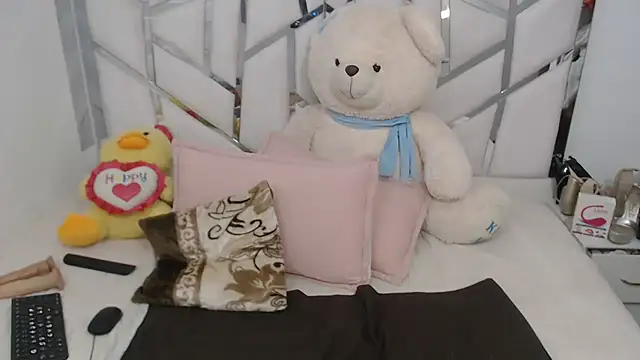 celestesouzalatin online show from 06-30-26, 12:00