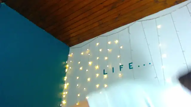 camila delarosa online show from 12-29-24, 12:12