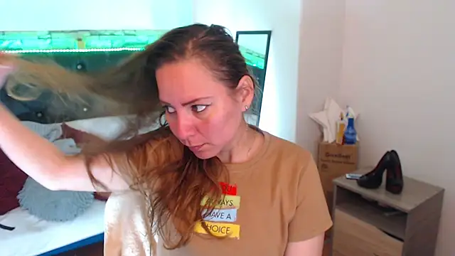 camila delarosa online show from 09-10-25, 05:24