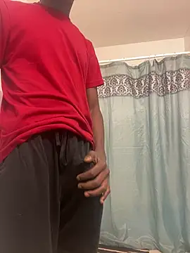 Snapshot of chocolatemeatstick25 chatting on 02-19-25, 10:34 chocolatemeatstick25 online show from 02-19-25, 10:34