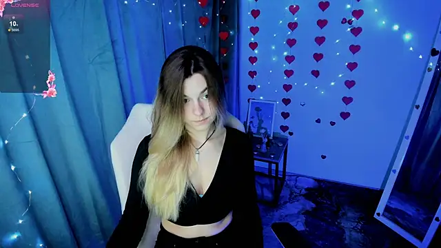 Sweet me  online show from 04-11-26, 05:56