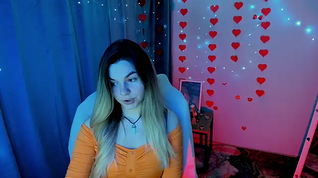 Sweet me  online show from 04-18-26, 05:44