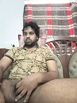 Snapshot of Dinesh2151@xh chatting on 08-04-26, 04:37 Dinesh2151xh online show from 08-04-26, 04:37