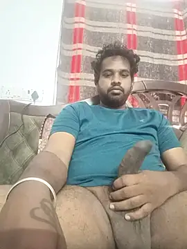 Snapshot of Dinesh2151@xh chatting on 08-06-26, 04:25 Dinesh2151xh online show from 08-06-26, 04:25