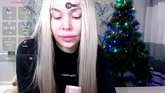 Snapshot of Marmalade_Fox chatting on 01-20-25, 08:09 Marmalade Fox online show from 01-20-25, 08:09