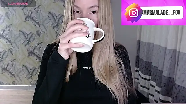 Snapshot of Marmalade_Fox chatting on 05-16-26, 01:32 Marmalade Fox online show from 05-16-26, 01:32