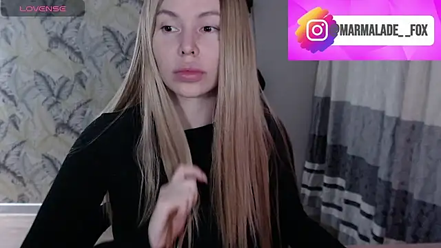 Snapshot of Marmalade_Fox chatting on 05-18-26, 04:24 Marmalade Fox online show from 05-18-26, 04:24