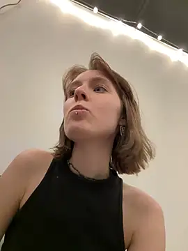 Crayzy Luv online show from 12-24-24, 08:49