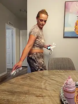 Snapshot of Dixiefaye_Pika chatting on 01-17-26, 12:43 Dixiefaye Pika online show from 01-17-26, 12:43