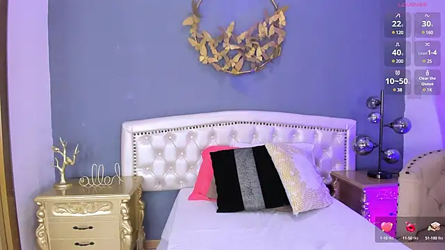 Snapshot of Valerith_Vega_ chatting on 01-24-25, 11:59 Valerith Vega  online show from 01-24-25, 11:59