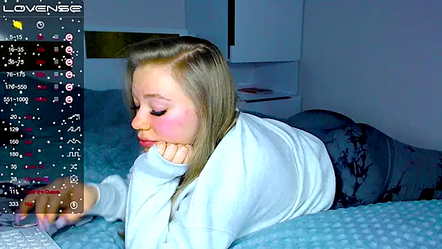 kitti kaattt online show from 01-19-25, 01:55