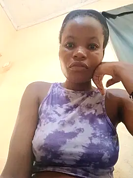 Snapshot of petite_babe chatting on 02-03-26, 05:05 petite babe online show from 02-03-26, 05:05