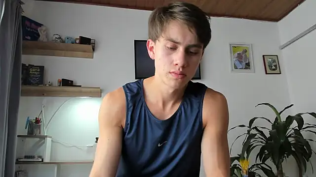 manucute 23  online show from 02-11-26, 04:12