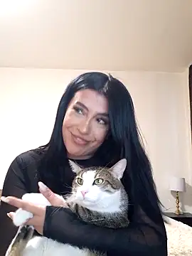 Snapshot of GiseleReine chatting on 02-16-25, 01:38 GiseleReine online show from 02-16-25, 01:38