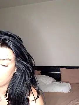 Snapshot of GiseleReine chatting on 03-13-25, 07:06 GiseleReine online show from 03-13-25, 07:06