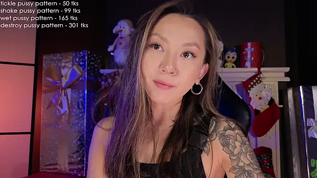 Snapshot of im_casey chatting on 12-29-24, 09:17 im casey online show from 12-29-24, 09:17
