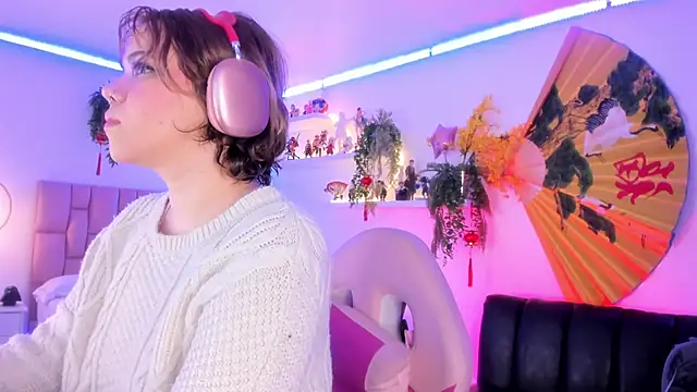 albaismynameX online show from 03-04-25, 12:01